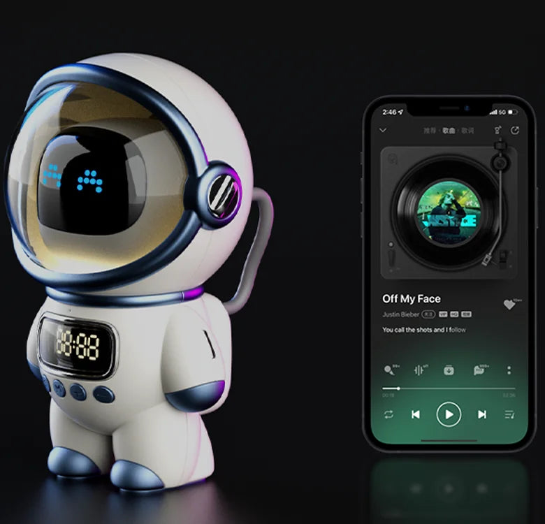 Astronaut LED Night Light Bluetooth Speaker with FM Radio – Portable Music Lamp