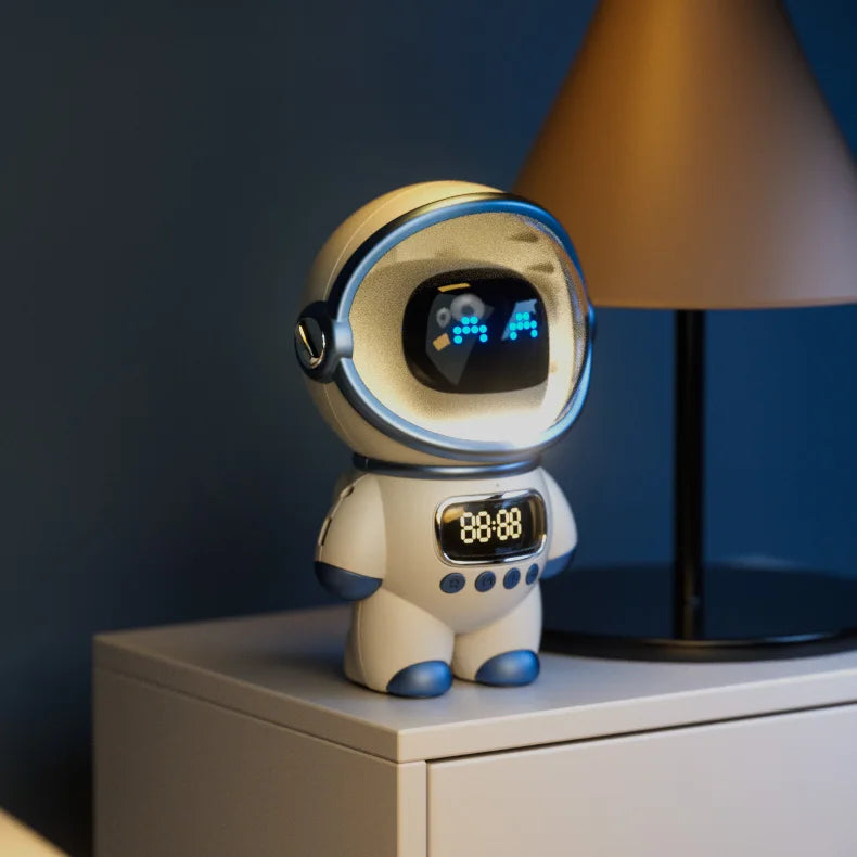 Astronaut LED Night Light Bluetooth Speaker with FM Radio – Portable Music Lamp