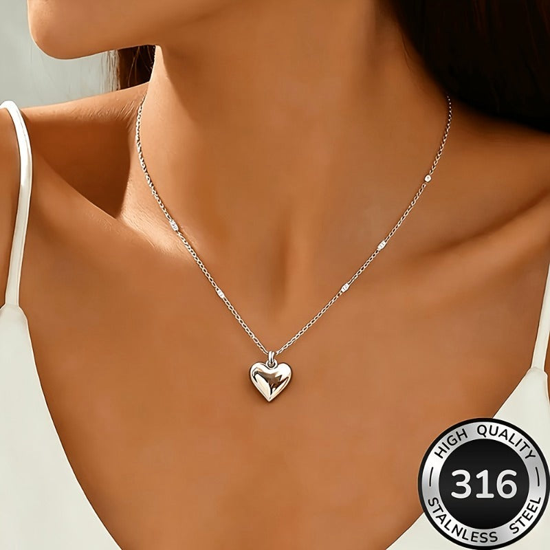 Elegant Golden Heart Necklace for Women – Hypoallergenic Stainless Steel Pendant