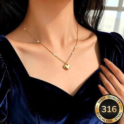 Elegant Golden Heart Necklace for Women – Hypoallergenic Stainless Steel Pendant